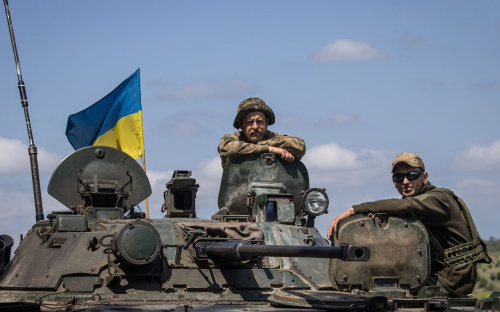 Росіяни зосередили зусилля на Авдіївському та Мар’їнському напрямках – карта