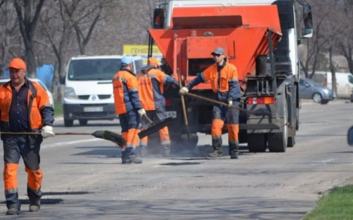 Запуск асфальтного завода, ремонты дорог и мостов в Мариуполе: что еще в планах на 2022 год