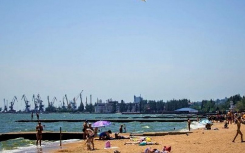 В море у Мариуполя спасли четверых отдыхающих