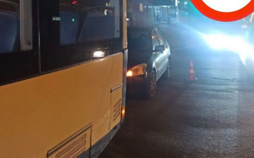 В Мариуполе троллейбус попал в ДТП