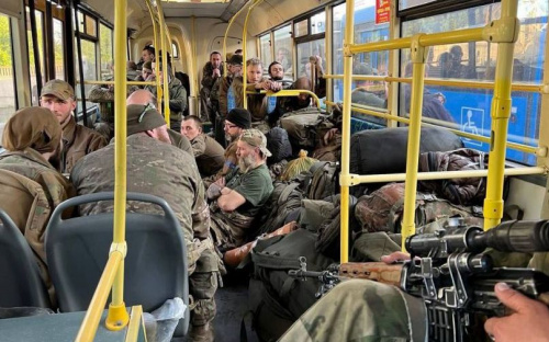 Защитники Мариуполя не должны подвергнуться пыткам, - международные правозащитники
