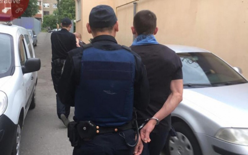 Мариуполец с товарищем удерживали женщину в сексуальном рабстве в киевском отеле (ФОТО)