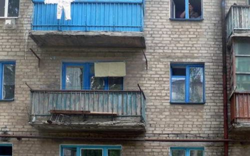 Многоэтажки Мариуполя, не перешедшие в ОСМД, переподчинят частным управляющим компаниям?