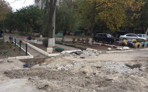 Лашин раскритиковал мариупольских чиновников за ремонт теплотрассы (ФОТО)