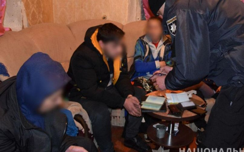 В четырех городах Донетчины орудовала этническая преступная группировка