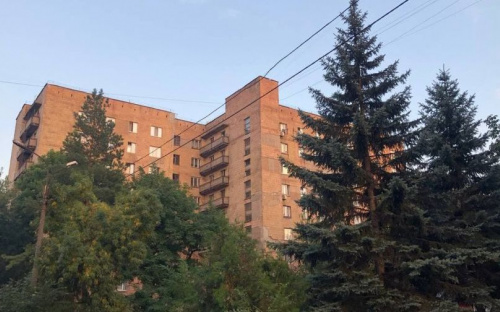 Из-за нескольких должников отрезали от водоснабжения три дома в Мариуполе