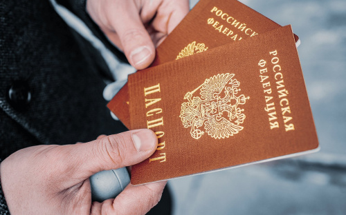 Скорочення «іноземних працівників»: на окупованих територіях звільнятимуть українців без паспортів РФ