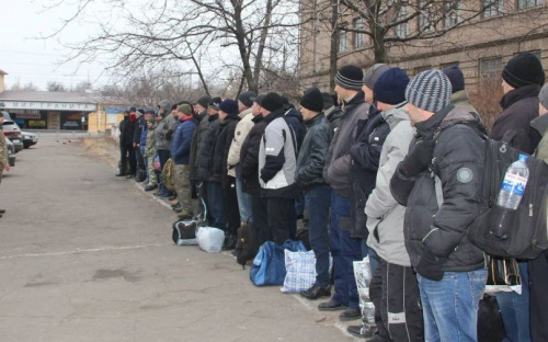 Территориальная оборона Мариуполя  выдвинулась на тактические учения (ФОТО)