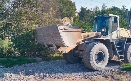 В частном секторе Мариуполя заасфальтируют дорогу после ремонта водопровода