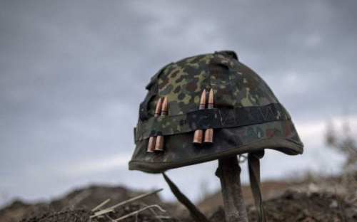 За сутки в Донбассе погибли двое военных, еще четверо ранены