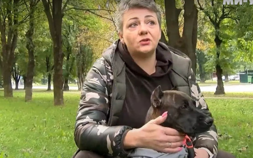 Рік пошуку та довгий шлях в Україну: як мама полоненого захисника вивезла його собаку з окупованого Маріуполя