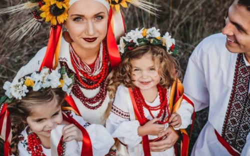 В Украине значительно выросла смертность и упала рождаемость