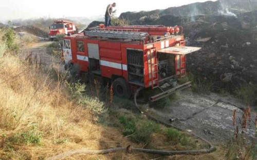 На полигоне бытовых отходов в Мариуполе вспыхнул пожар (ФОТО)