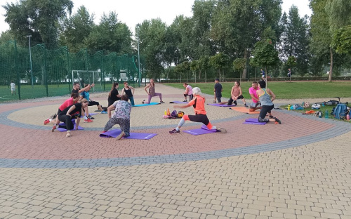 У Києві для маріупольців проводять безкоштовні заняття з фітнесу