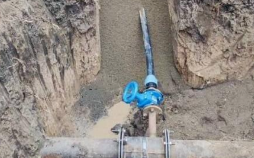 До верхних этажей мариупольской пятиэтажки не доходила вода. Как решили проблему подачи воды