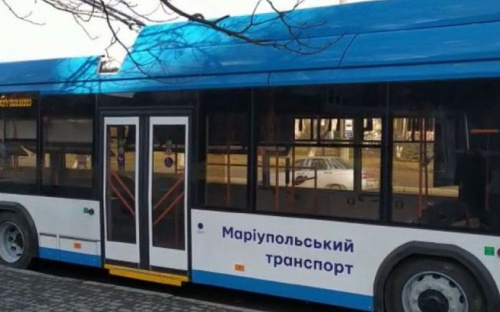 В Мариуполе из-за обстрела контактной сети изменили движение транспорта