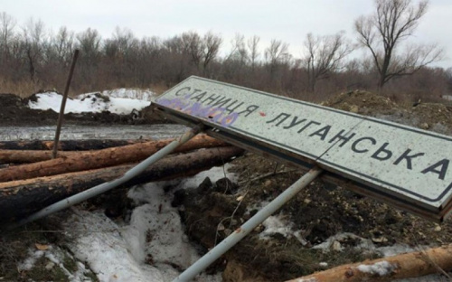КПВВ «Станица Луганская» попал под гранатометный обстрел