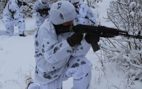 Ситуация вблизи Мариуполя обострилась: ранен украинский военный