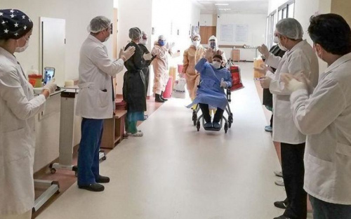 В Мариуполе еще пятеро пациентов победили COVID-19