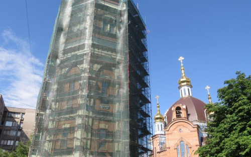 В Мариуполе отлакируют главную достопримечательность (ФОТО+ВИДЕО)