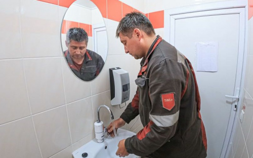 «Азовсталь» повышает комфорт бытовых помещений производственных подразделений