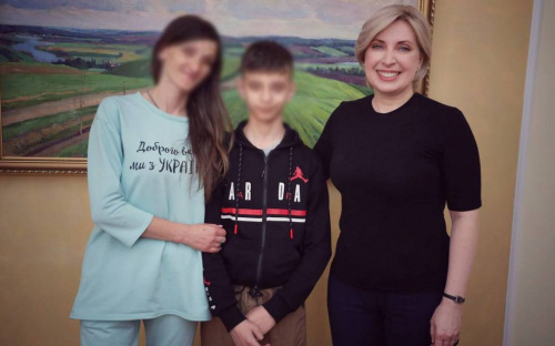 Не бачив маму від початку війни: 12-річного Давида евакуювали з Донецька до Києва