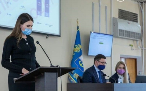 Повышение зарплат, ремонты и строительство: на что пойдут средства мариупольского бюджета