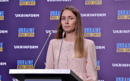 Загроза страти та знущання окупантів: деталі з пресконференції рідних захисників Маріуполя