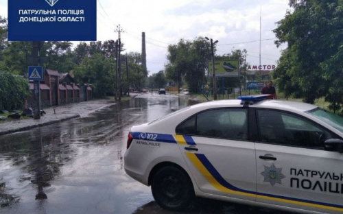 Мариупольских водителей предупреждают об ограничении движения из-за непогоды
