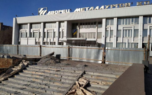 Реконструкция в Мариуполе: когда в парке им. Гурова начнется монтаж фонтанов (ДОПОЛНЕНО ФОТО)