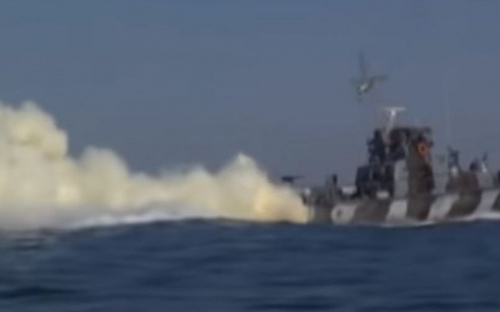Морская охрана Мариуполя с боевых катеров открыла огонь в Азовском море (ФОТО+ВИДЕО)