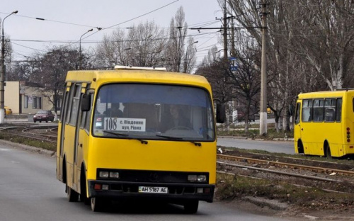 Городская власть пригрозила 108 маршруту Мариуполя санкциями