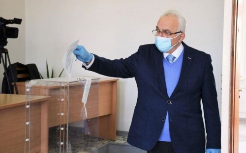 В Мариупольском вузе избрали нового ректора. Кто заменит Константина Балабанова?