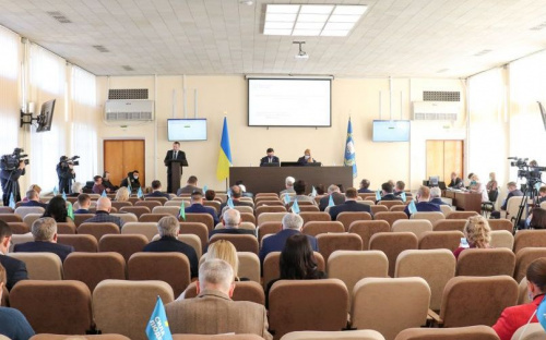 В Мариуполе стартовала XV сессия городского совета (ОНЛАЙН)