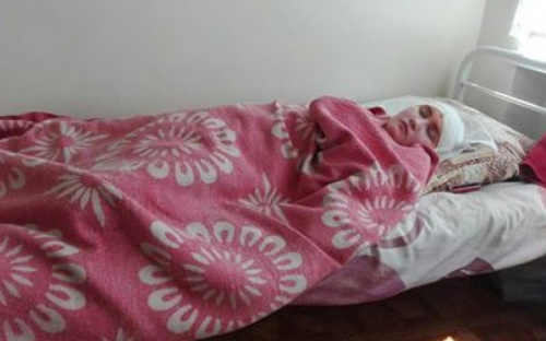 #ВинераДержись: мариупольцы собирают средства на лечение двенадцатилетней девочки