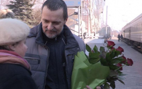 В Мариуполь из плена боевиков вернулись уже четыре человека (ФОТО)