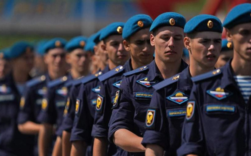 Росія, ймовірно, втратила вже половину десантників - британська розвідка