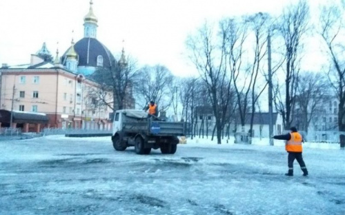 Мариуполь накрыл «ледниковый» апокалипсис. Продолжается борьба с непогодой