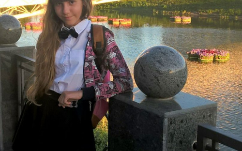 В борьбе с раком Полине срочно нужна помощь Мариуполя!