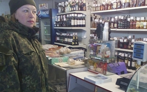 Мариупольские полицейские пытаются пресечь продажу алкоголя несовершеннолетним