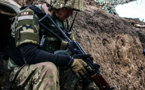 Боевики открыли огонь возле Мариуполя