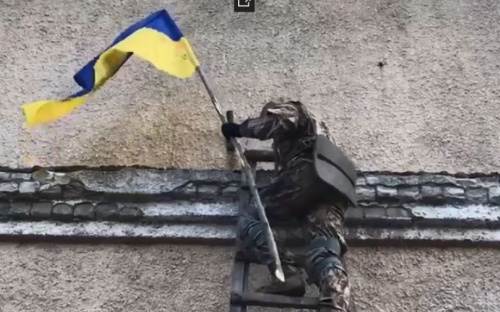 Финал операции ВСУ на Донбассе. Видео из поселка, возвращенного под флаг Украины (ФОТО+ВИДЕО)