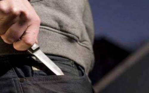 Кровавые выходные в Мариуполе: подрезали двух мужчин