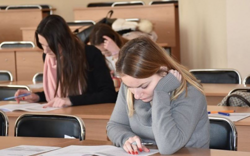 Мариупольцы присоединились к Всемирной олимпиаде по новогреческому языку (ФОТО)