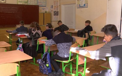 В Мариуполе реорганизуют школу-интернат. Куда направят детей?
