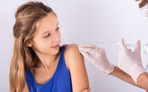 Прививка перед школой: в Минздраве напомнили о вакцинации детей