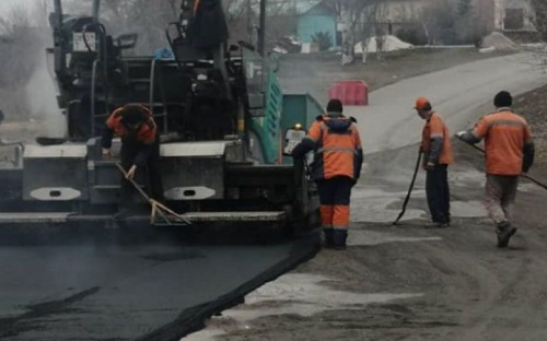 «Город без окраин»: «Мариупольавтодор» приступил к ремонту дорог в отдаленных поселках
