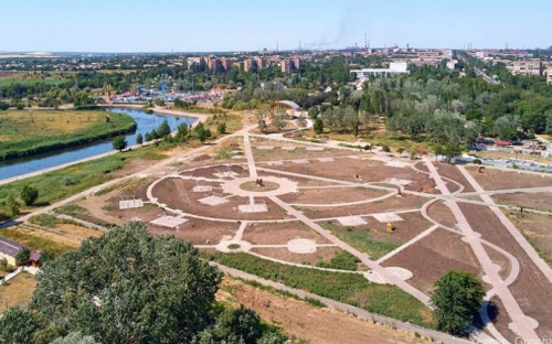 Мариупольский парк им. Гурова с высоты птичьего полета (ФОТО)