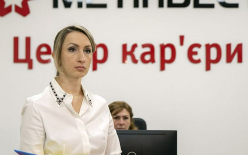 Найти работу и научиться новому: Центр карьеры Метинвест помогает мариупольцам в трудоустройстве