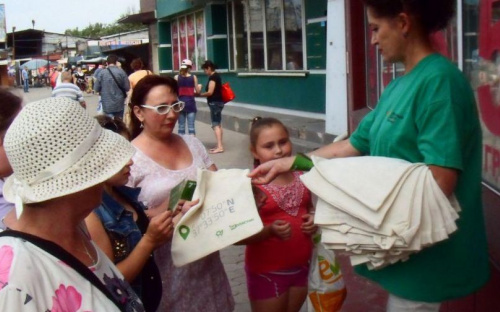 #НЕпластик: в Мариуполе продолжается борьба с загрязнением пластиком (ФОТО)